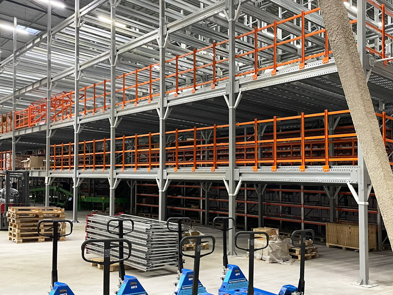 Пятиэтажный мезонин в Екатеринбурге – 1 этап